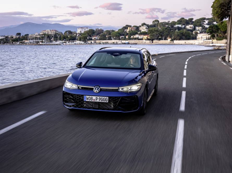 01 Volkswagen Passat eleito Melhor Carro Familiar Grande do Euro NCAP 2024